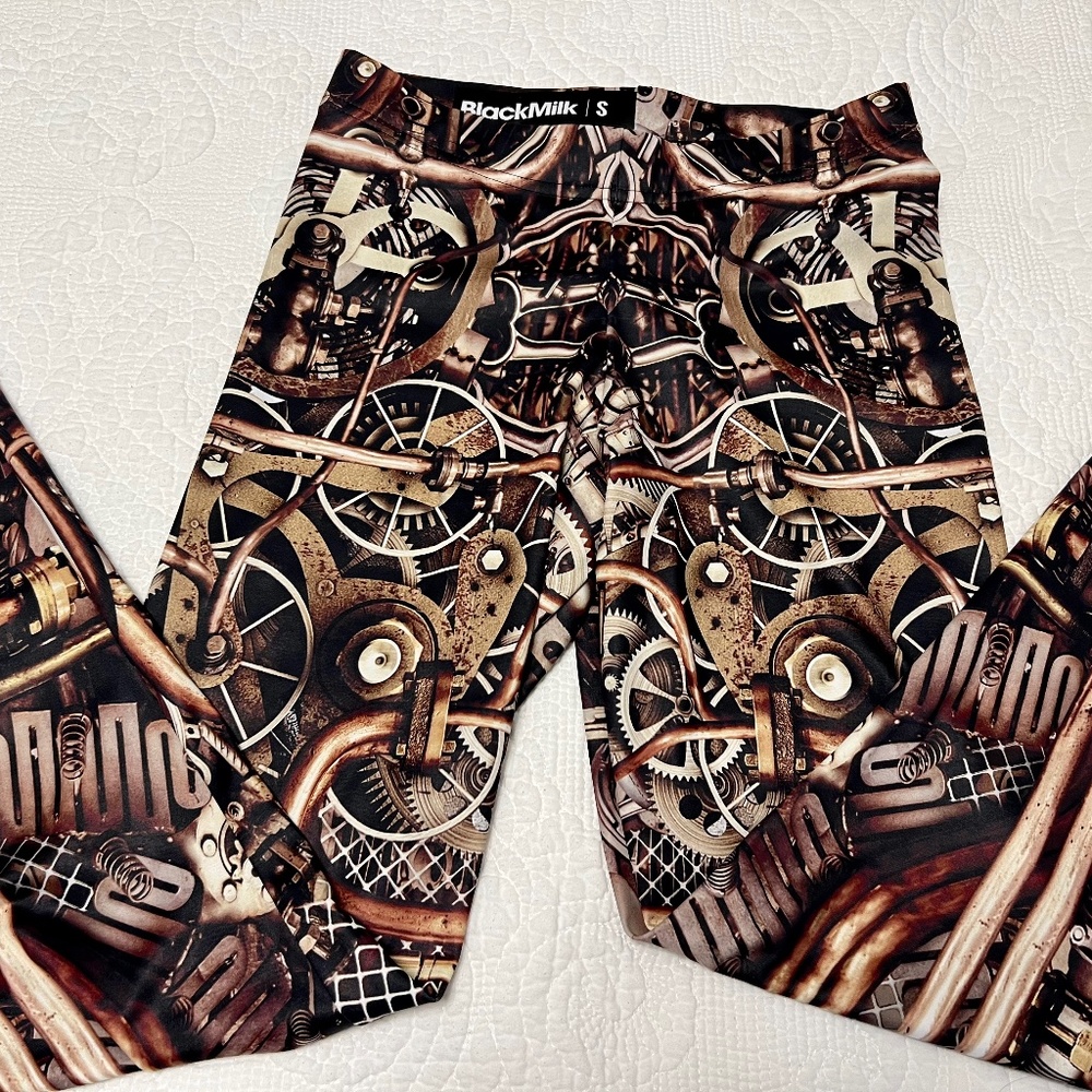 BlackMilk leggings
